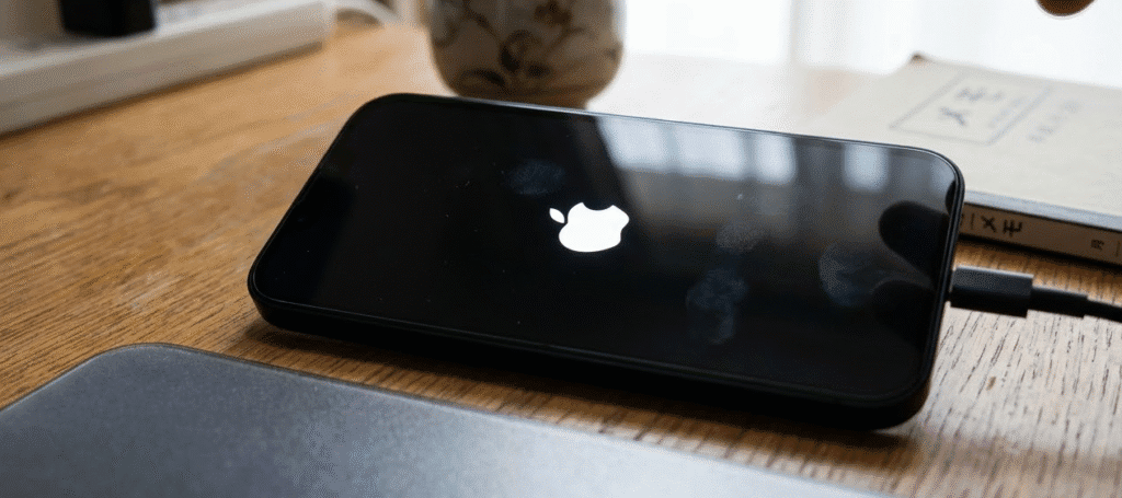 iPhoneリンゴループとは？強制終了できない場合の特徴